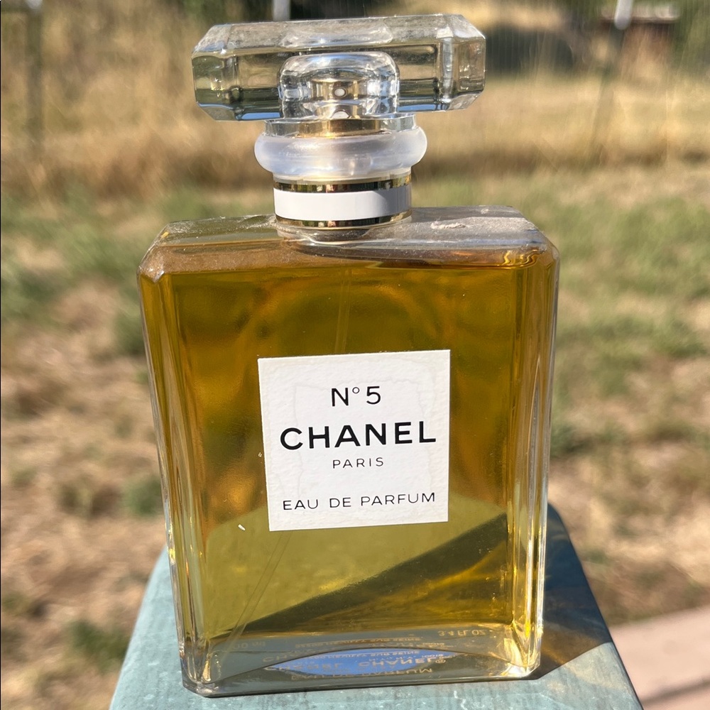 CHANEL N°5 Eau de Parfum - Elegant Gold